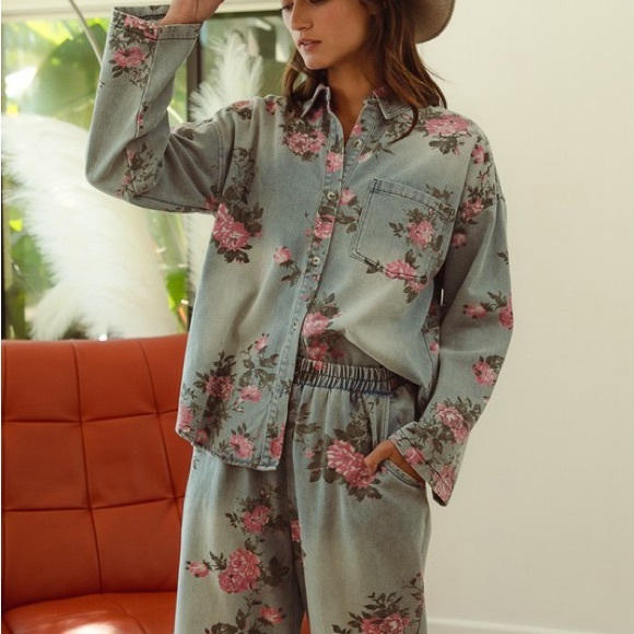 Denim floral washed button shirt elastic waist wide leg boho bohemian pant set - Picture 5 of 11